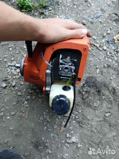 Двигатель бензо косы