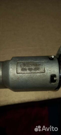Натяжитель ремня Audi 050109479