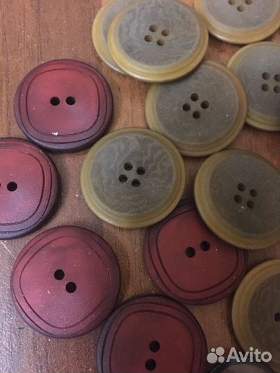 Пуговицы