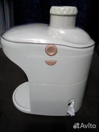 Соковыжималка Binatone