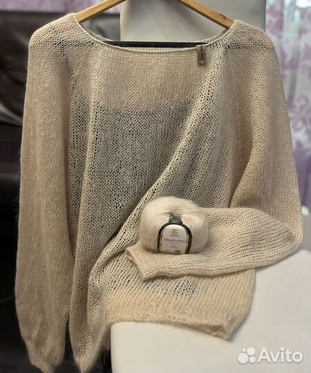 Свитер из мохера ручной вязки