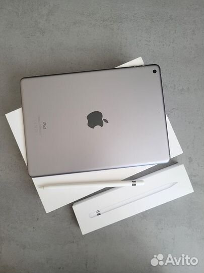 iPad 6 поколения 128 гб + apple pencil