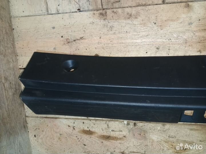 Обшивка задней панели Hyundai ix35