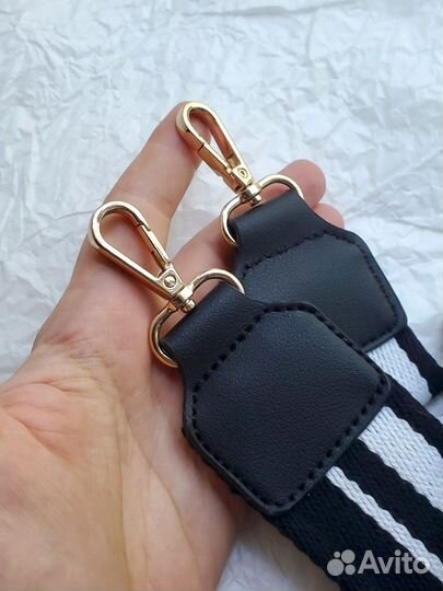 Чёрно-белый ремень для сумки