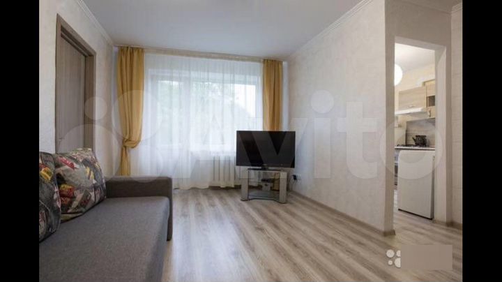 2-к. квартира, 43 м², 2/5 эт.