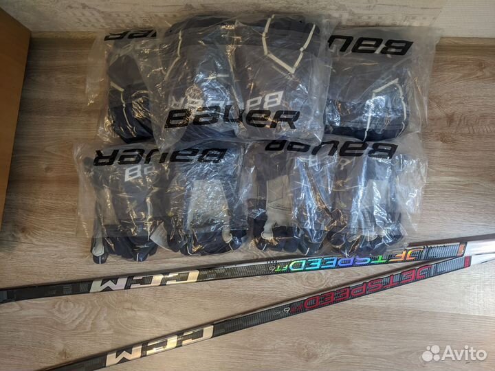 Краги хоккейные bauer