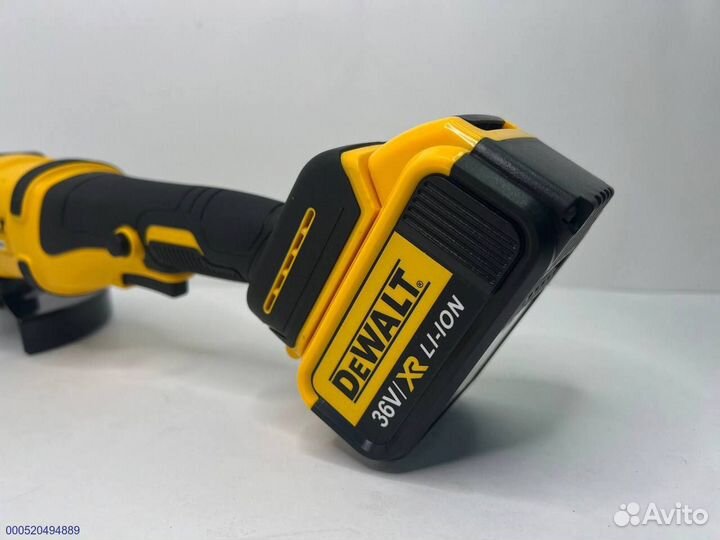 Аккумуляторная болгарка DeWalt