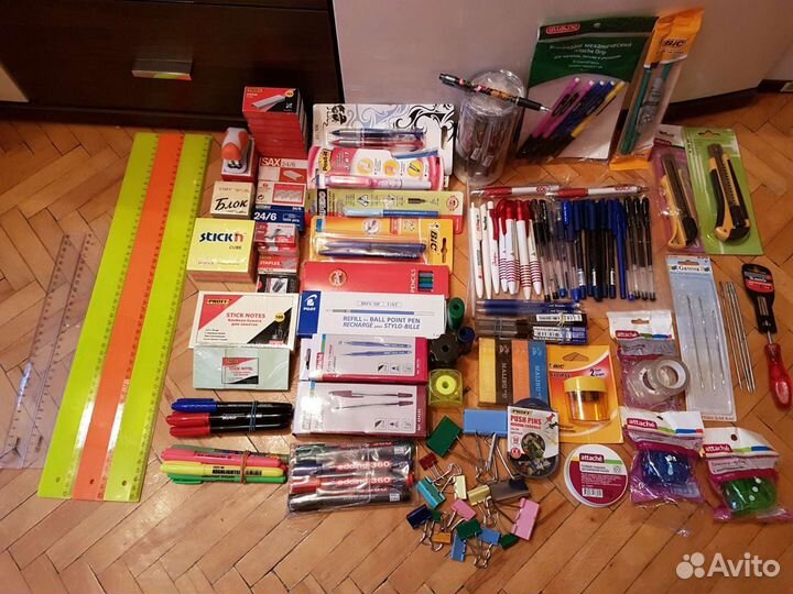 Канцелярские товары для школы и офиса