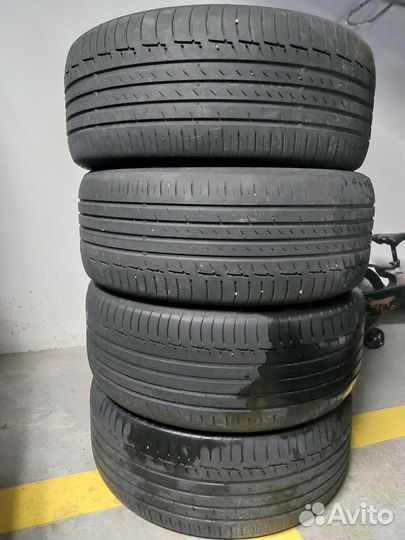 Continental ContiPremiumContact 6 285/45 R21