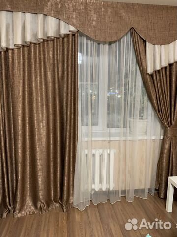 Шторы с ламбрикеном, тюль, подхваты, подушки