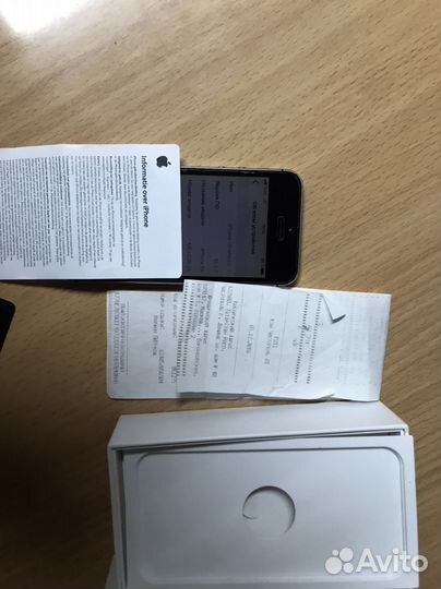 Телефон iPhone 5s