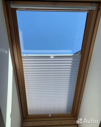 Шторы плиссе на мансардные окна