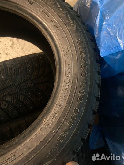 Nokian Tyres Hakkapeliitta 5 215/60 R16 99T