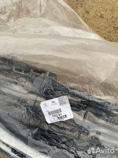 Решетка нижняя переднего бампера citroen - peugeot