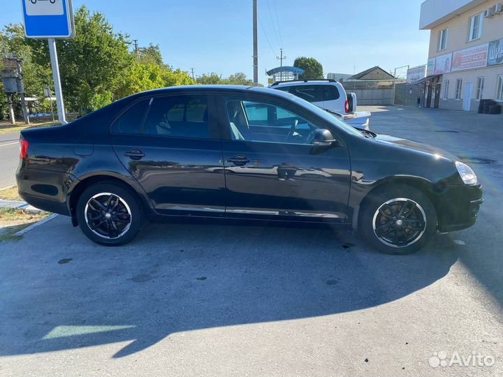 Volkswagen Jetta 1.6 AT, 2007, 304 000 км