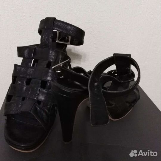 Туфли женские