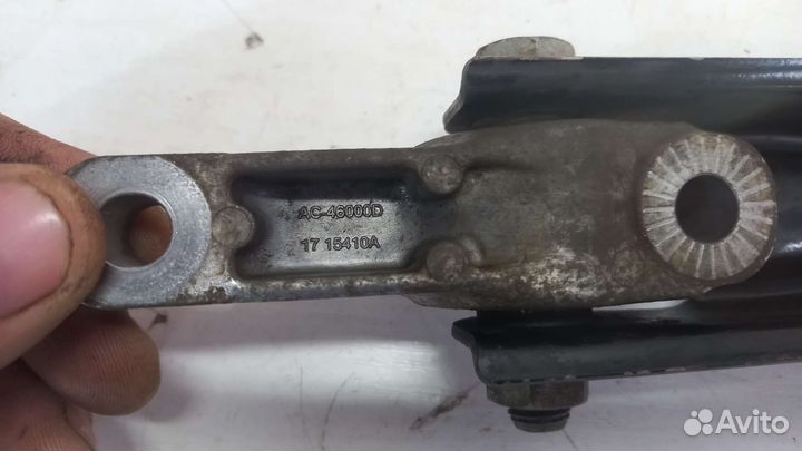 Опора двигателя задняя Volkswagen Tiguan 2