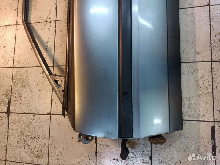 Дверь передняя левая Mazda 323 BG