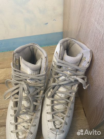 Фигурные коньки Edea 260 (38-39)