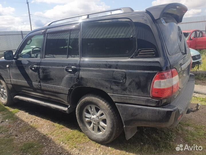 Toyota Land Cruiser 100 крыло заднее левое четверт