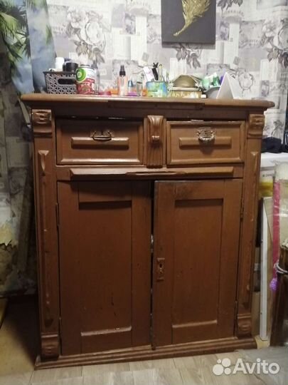 Винтажный сервант