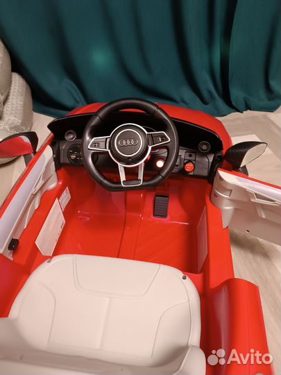 Детский электромобиль ауди новый
