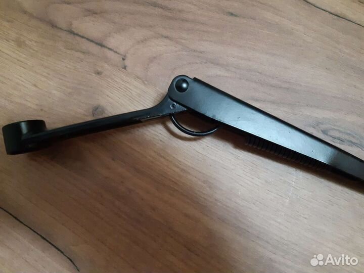 Держатель дворников калина