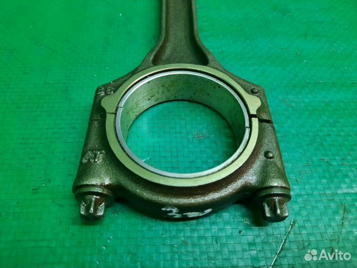 Шатун Лада Веста