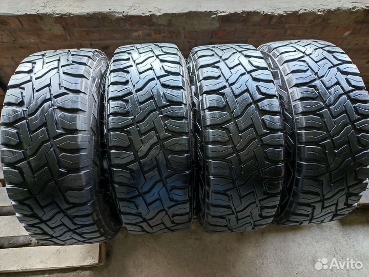 Toyo Open Country R/T 265/65 R17