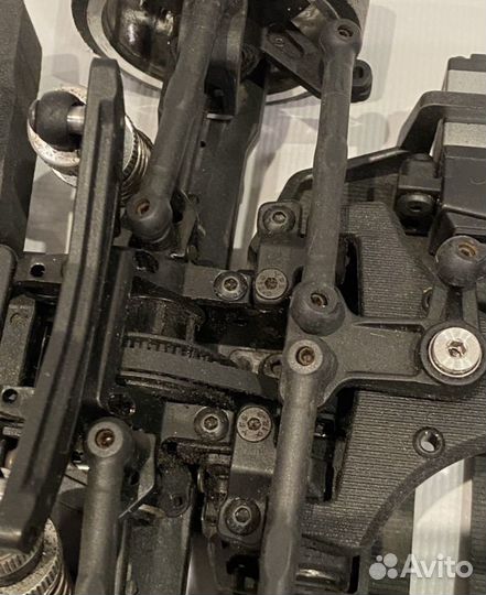 Радиоуправляемая модель Team Magic E4D Mercedes