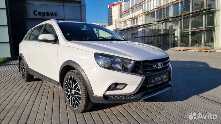 LADA Vesta Cross 1.6 CVT, 2020, 63 000 км