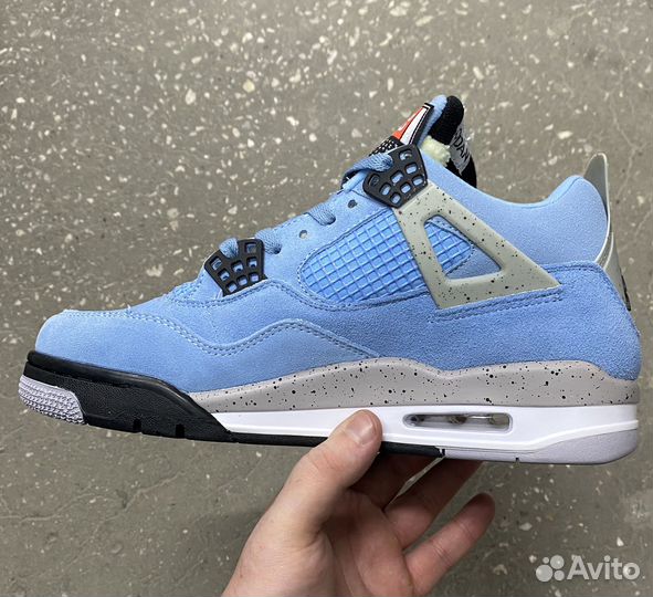 Зимние кроссовки с мехом 40-44. Nike Air Jordan 4