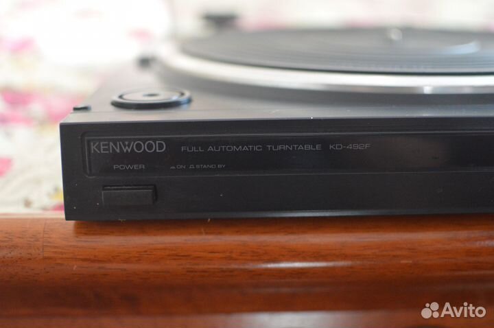 Проигрыватель винила Kenwood KD-492F