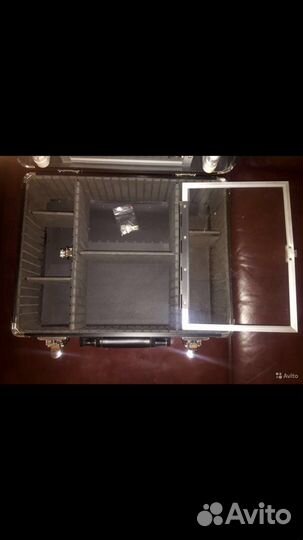 Чемодан для гримма