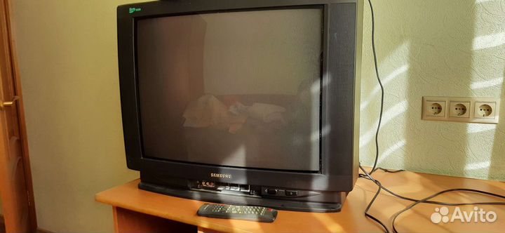 Телевизор
