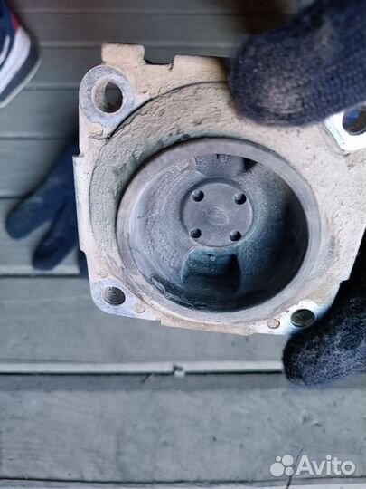 Опора АКПП grand cherokee wk2