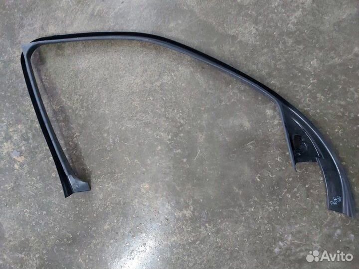 Накладка двери передняя правая Bmw X5 50Ix E70 LCI