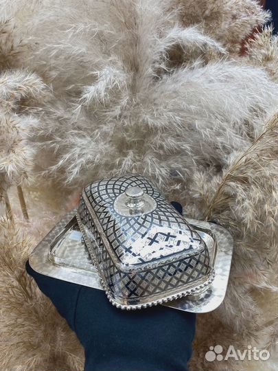 Масленка из серебра