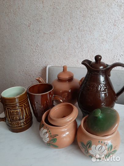 Графин керамический, кружки, чайник