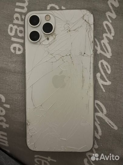 iPhone 11 Pro, 64 ГБ