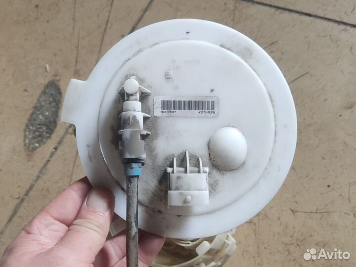 Бензонасос Opel Zafira B