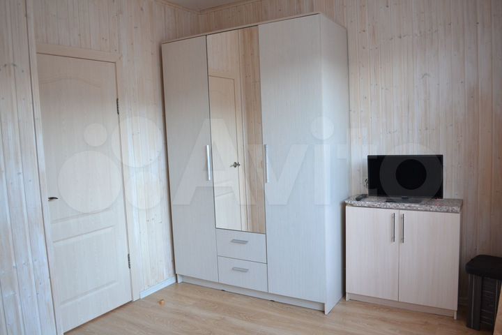 Комната 37 м² в 1-к., 2/3 эт.