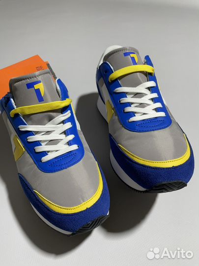 Trussardi jeans кроссовки оригинал