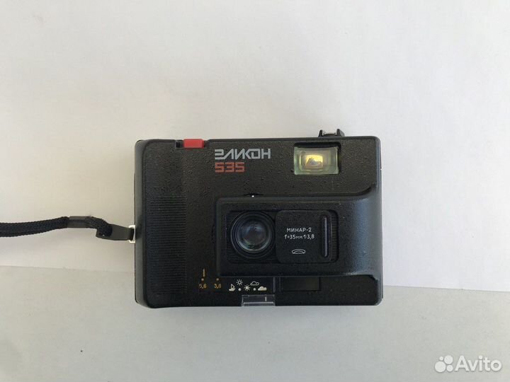 Пленочный фотоаппарат Эликон 535