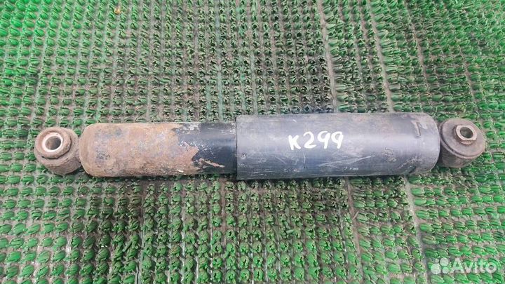 Стойка амортизатора задняя KIA soul 2009