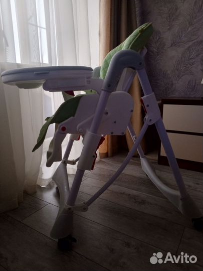 Стульчик для кормления babyton