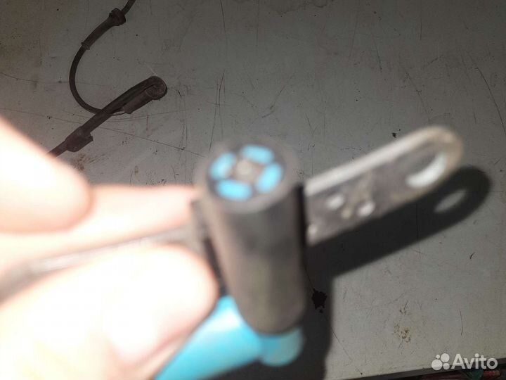 Датчик положения коленвала рено логан 1