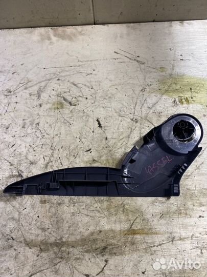 Пластик сиденья передний левый Mercedes-Benz