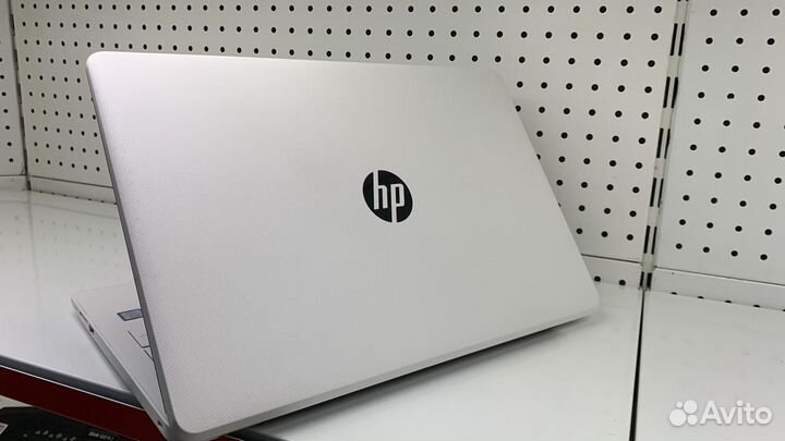 Белый ноутбук hp intel core i7 15.6