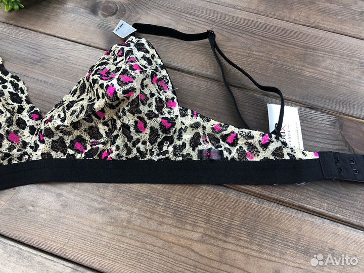 Бюстгальтер треугольник без косточки 65DD